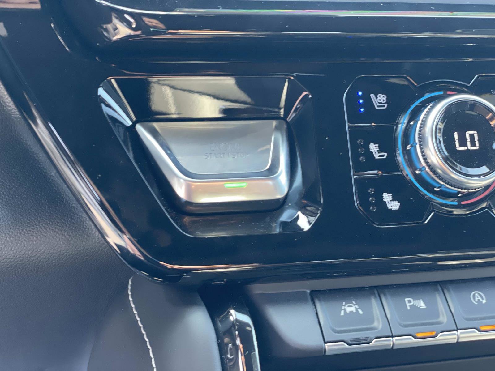 New 2026 GMC Sierra 1500 AT4X image 18
