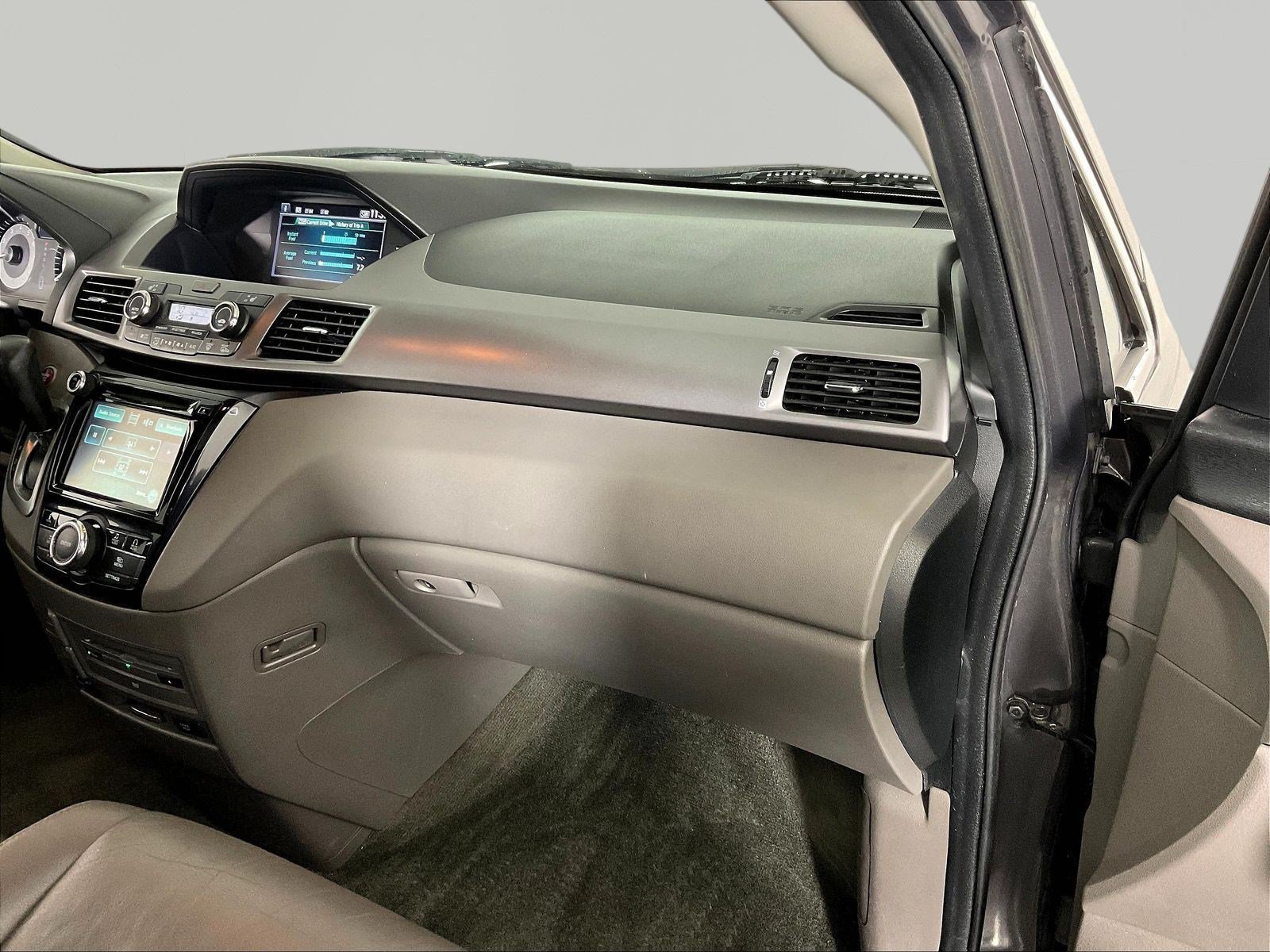 Used 2014 Honda Odyssey EX-L image 27