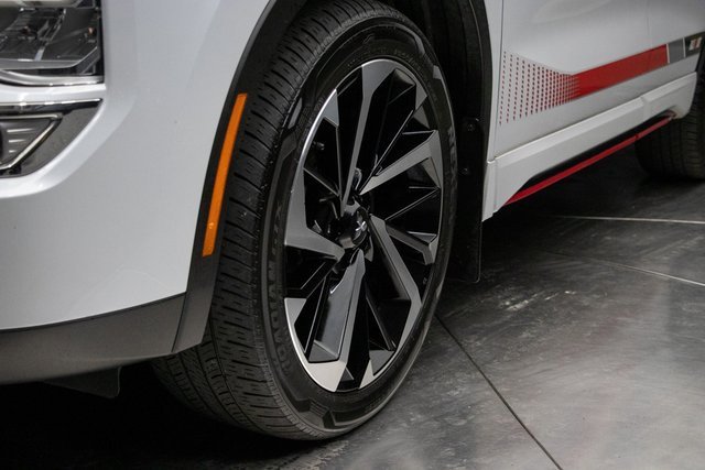 Used 2024 Mitsubishi Outlander SE image 7