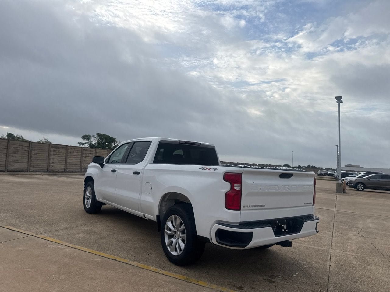 Used 2022 Chevrolet Silverado 1500 Custom AWD/4WD image 16