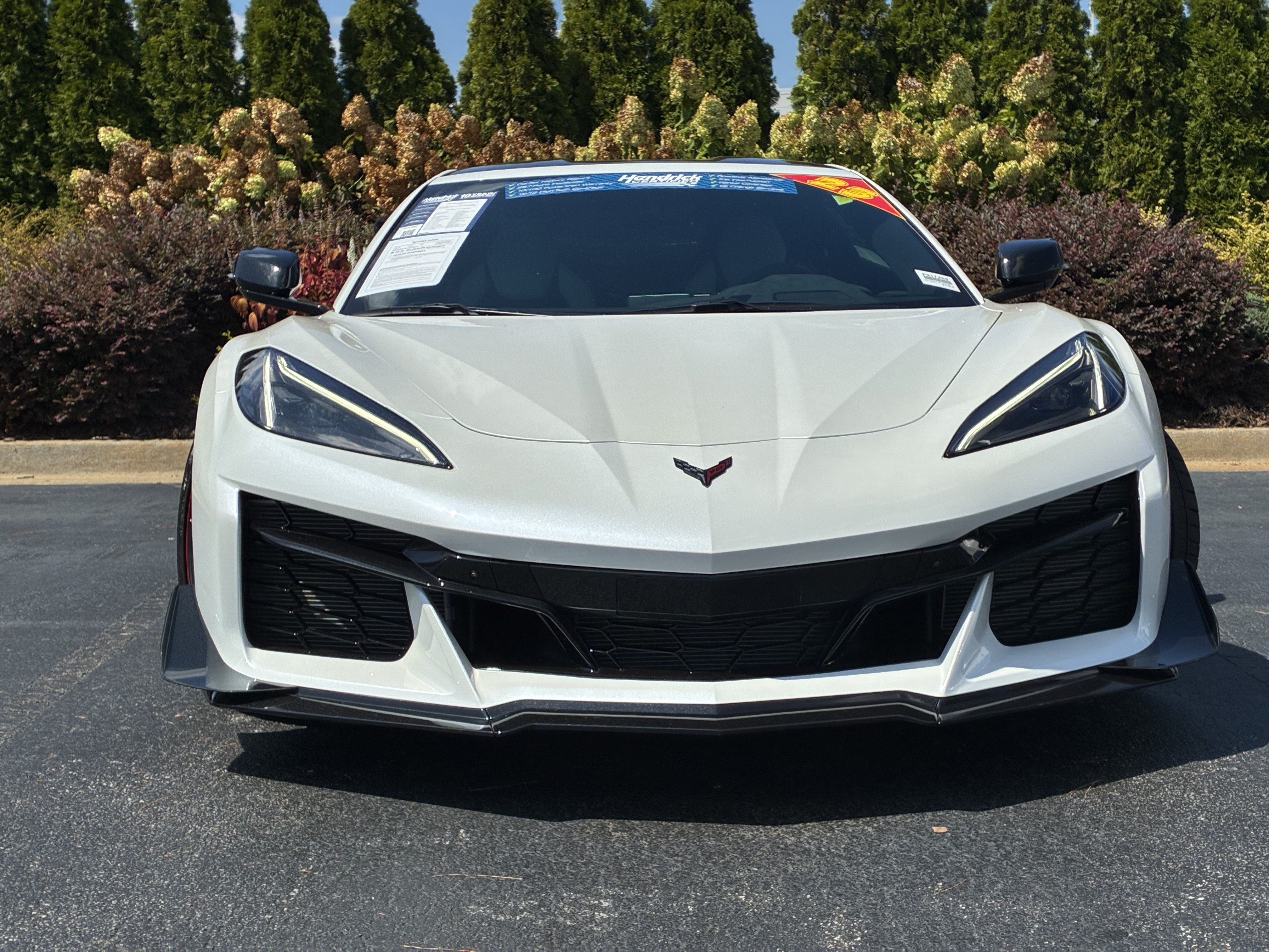Used 2023 Chevrolet Corvette Z06 w/ Z07 Performance Package RWD image 3
