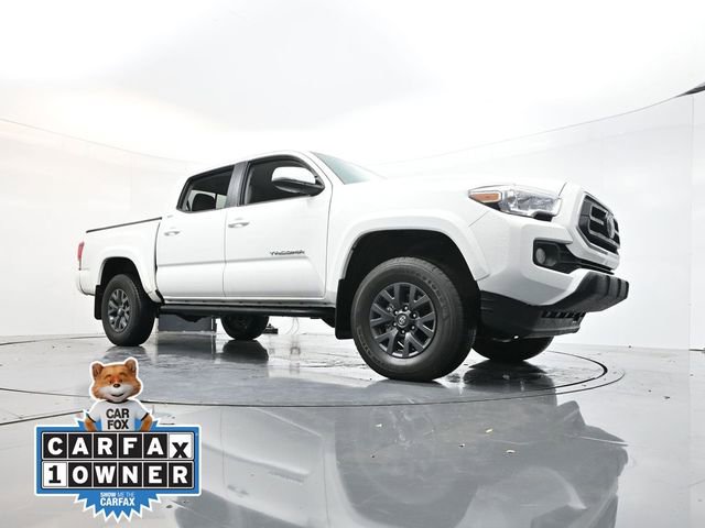Used 2023 Toyota Tacoma SR5 w/ Technology Package image 30