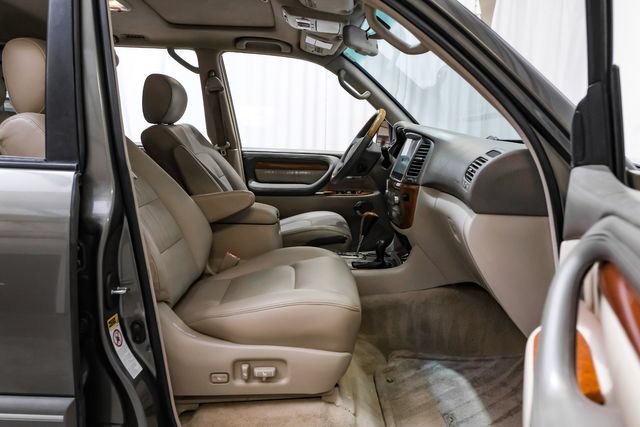Used 2006 Lexus LX 470 4WD image 36
