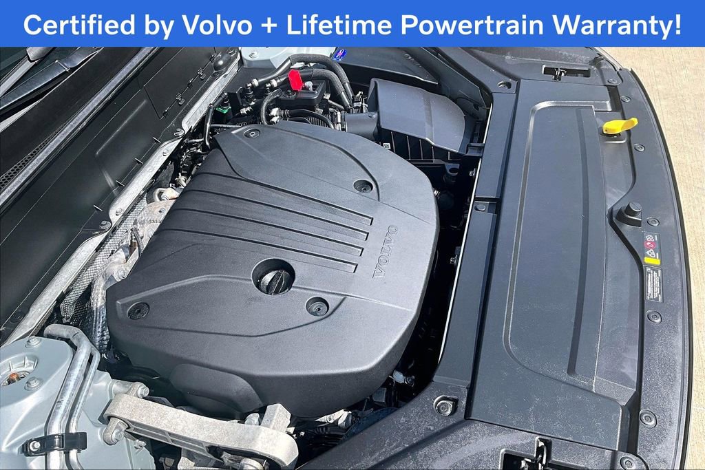 Certified 2025 Volvo XC90 B5 Plus image 44