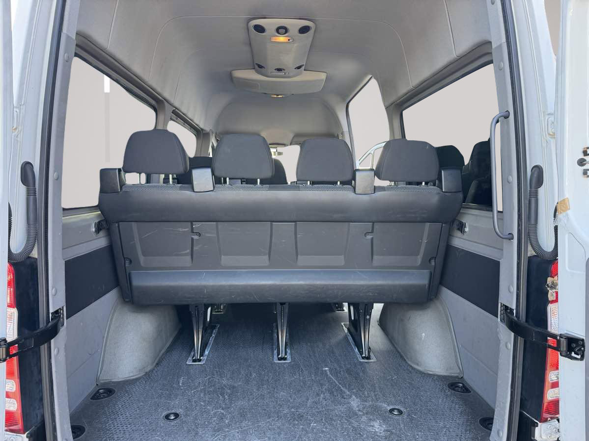 Used 2013 Mercedes-Benz Sprinter 2500 image 8