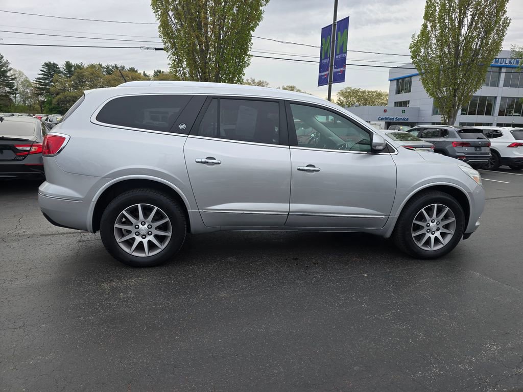 Used 2017 Buick Enclave Leather AWD/4WD image 8