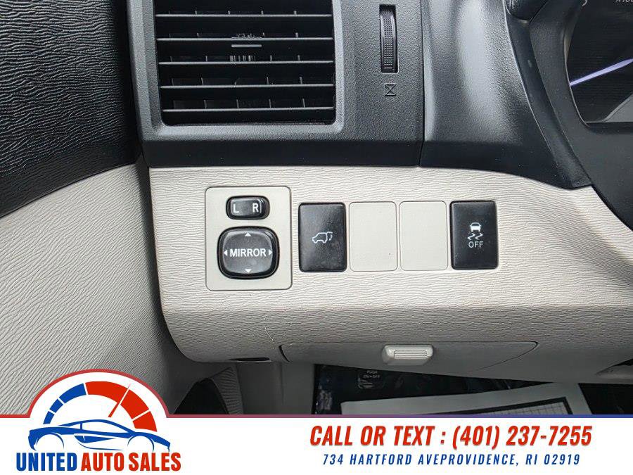 Used 2014 Toyota Venza LE w/ LE Preferred Package AWD/4WD image 19