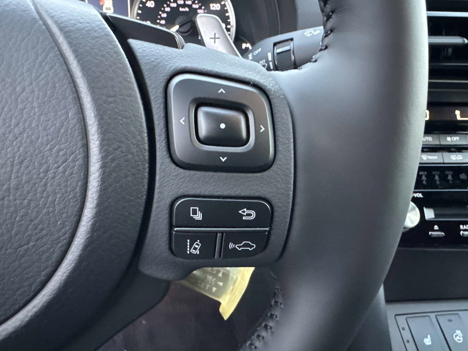 New 2025 Lexus IS 300 F Sport image 28