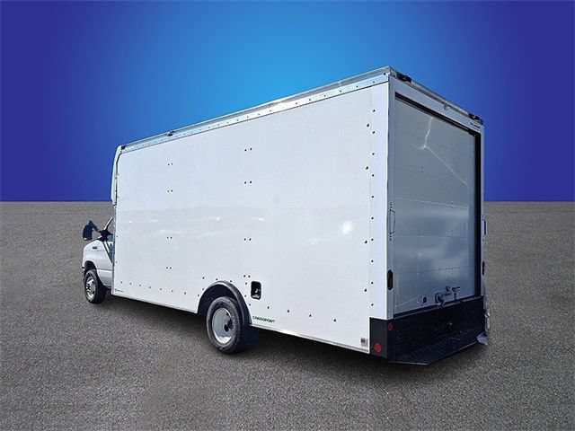 New 2026 Ford E-450 and Econoline 450 Super Duty w/ Power Equipment Group RWD image 3