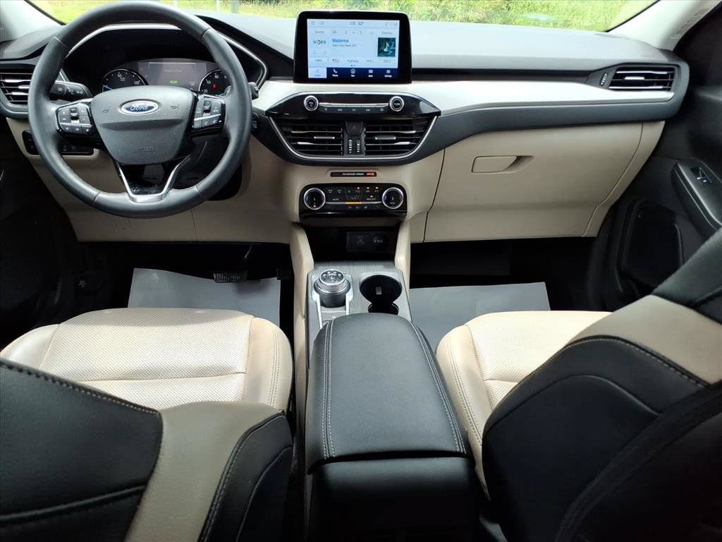 Used 2022 Ford Escape SEL FWD image 13