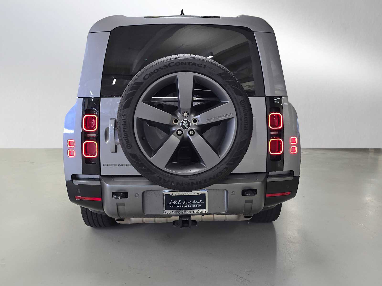 Certified 2024 Land Rover Defender 130 Outbound image 4