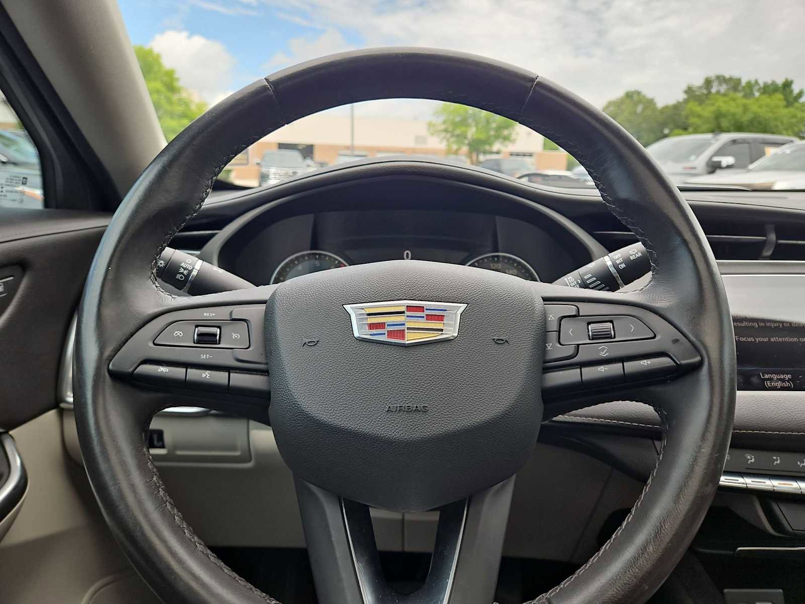 Used 2019 Cadillac XT4 Luxury FWD image 25
