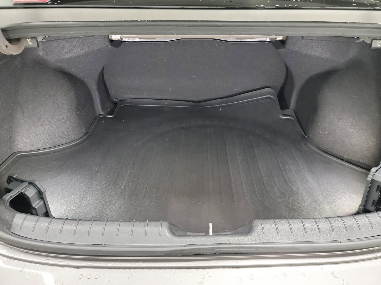 Used 2021 Hyundai Elantra SE w/ Cargo Package image 25