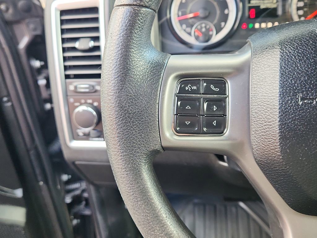 Used 2021 RAM 1500 Classic SLT image 20