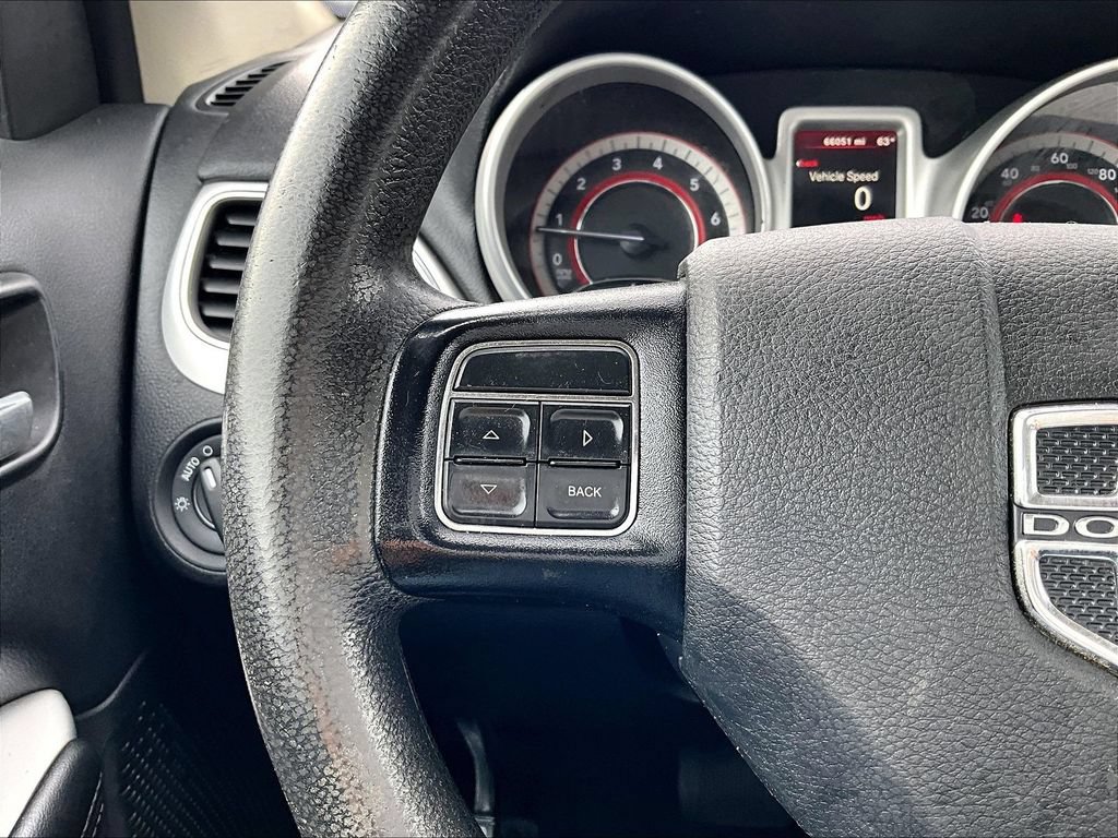 Used 2019 Dodge Journey SE FWD image 19