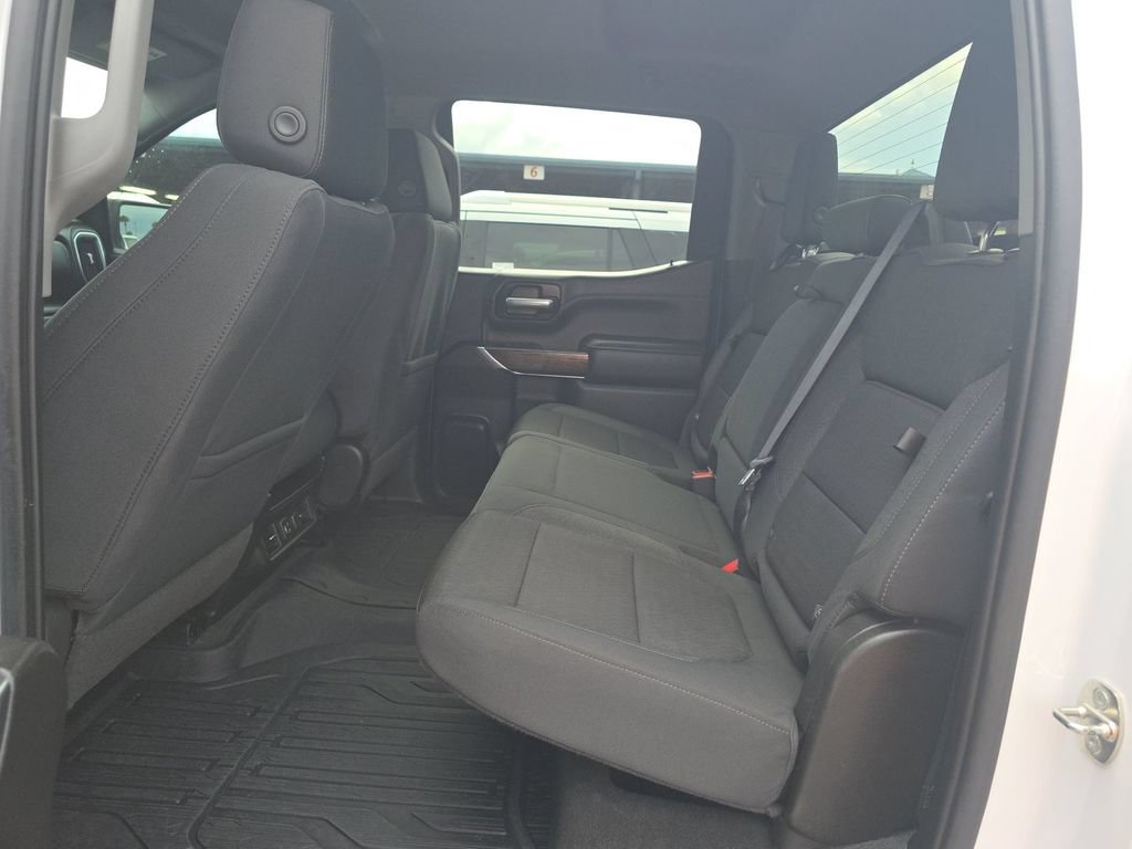 Used 2020 GMC Sierra 1500 Elevation w/ Elevation Value Package AWD/4WD image 4