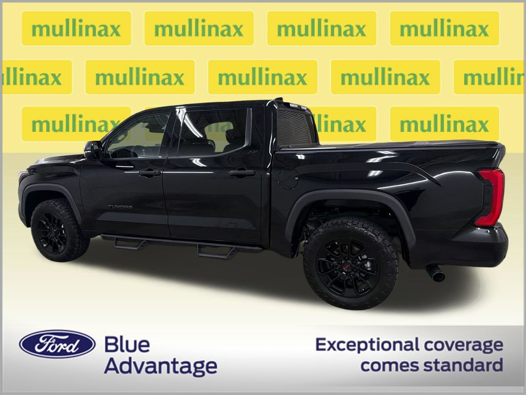 Used 2023 Toyota Tundra SR5 w/ SR5 Convenience Package AWD/4WD image 11