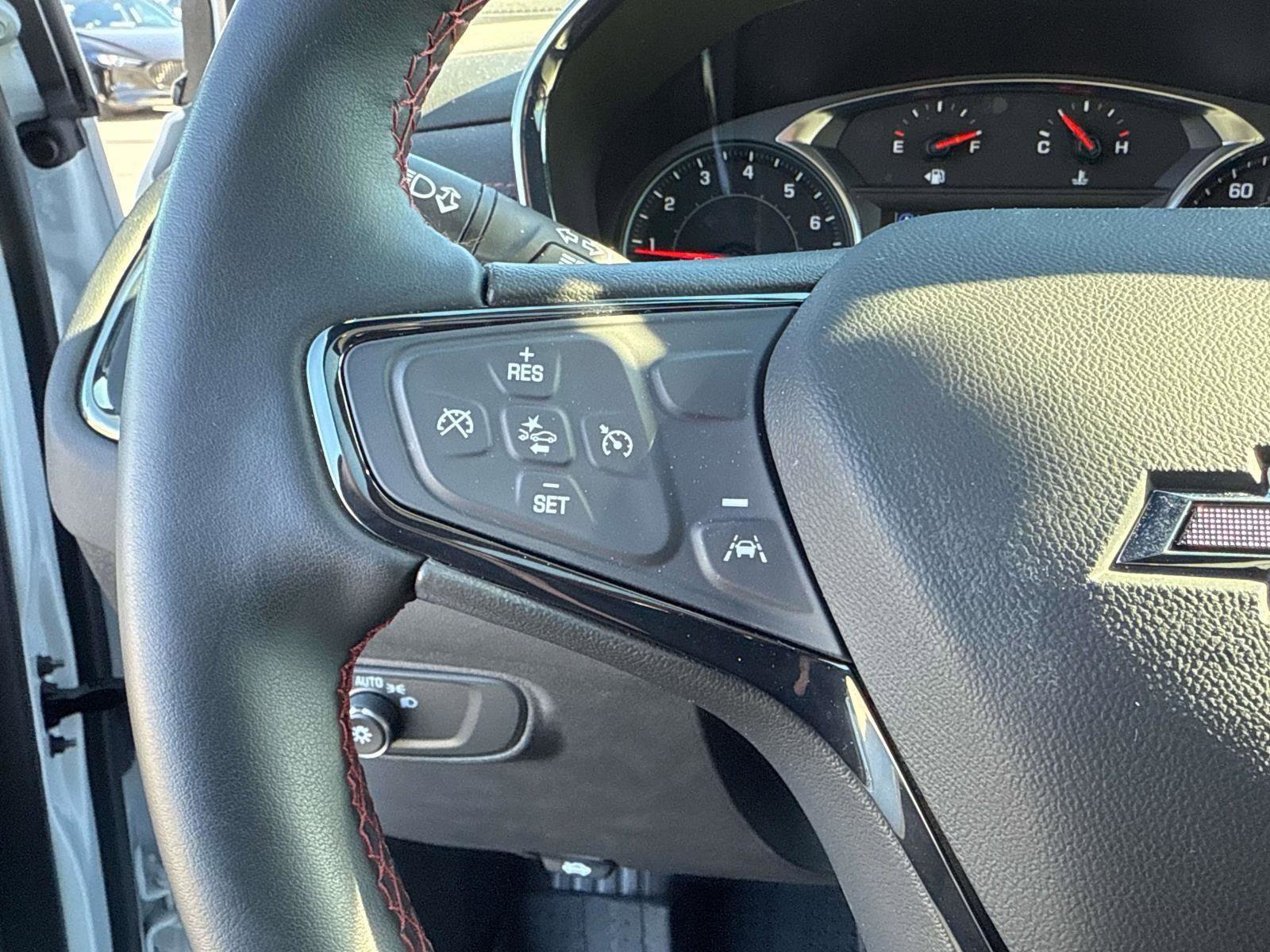 Used 2024 Chevrolet Equinox RS image 10