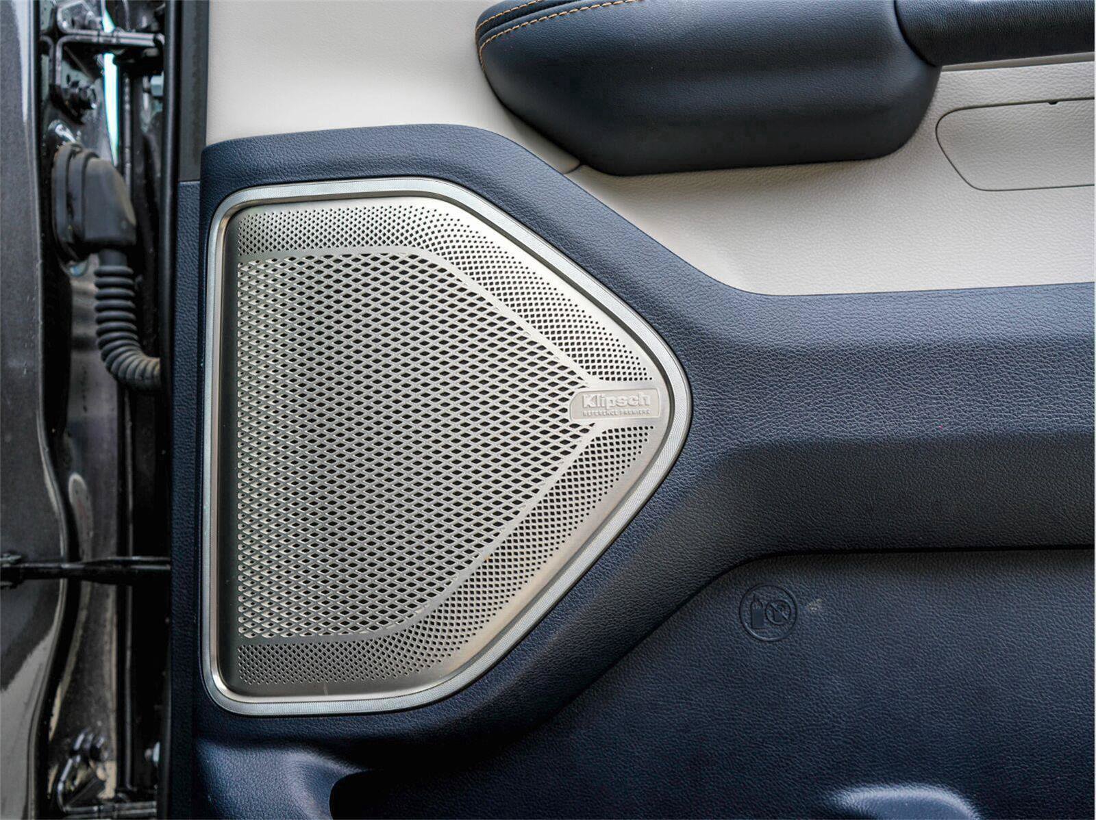 Used 2025 RAM 1500 Tungsten AWD/4WD image 14