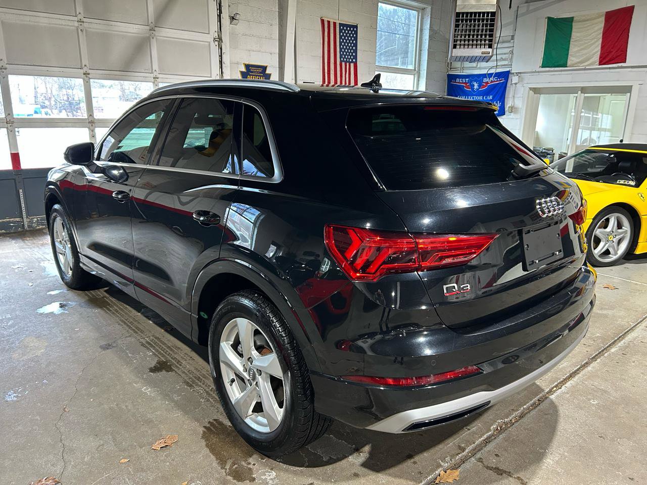 Used 2019 Audi Q3 2.0T Premium w/ Convenience Package image 3