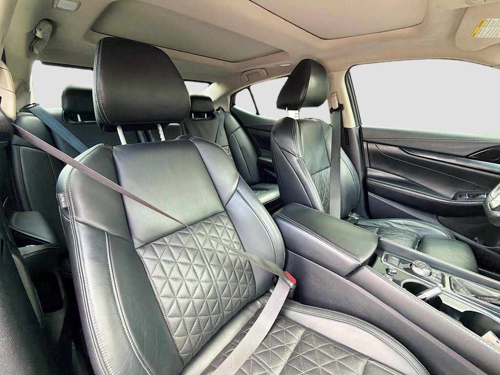 Used 2022 Nissan Maxima Platinum w/ Sport Mat Group FWD image 29