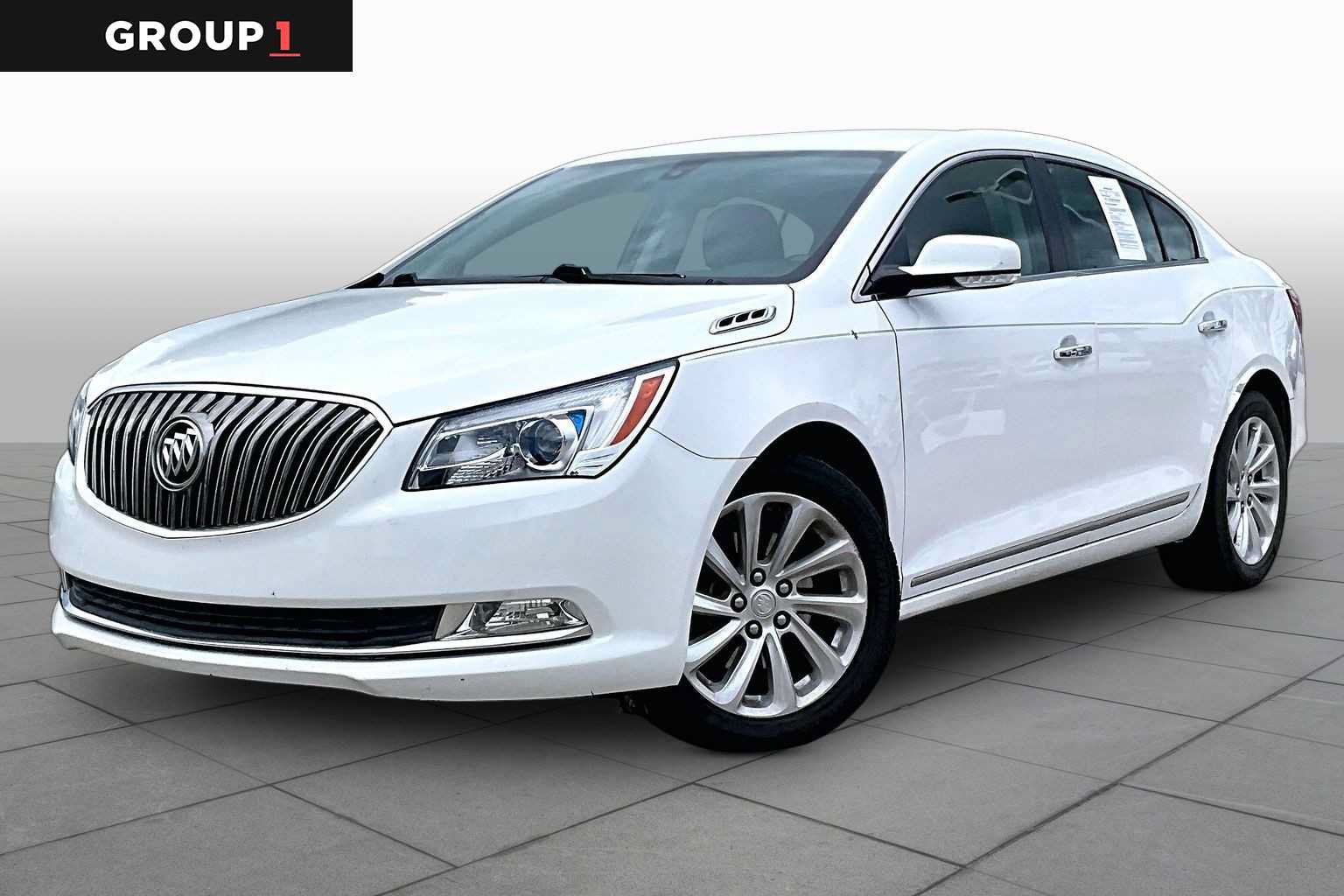 Used 2015 Buick LaCrosse Leather FWD image 1