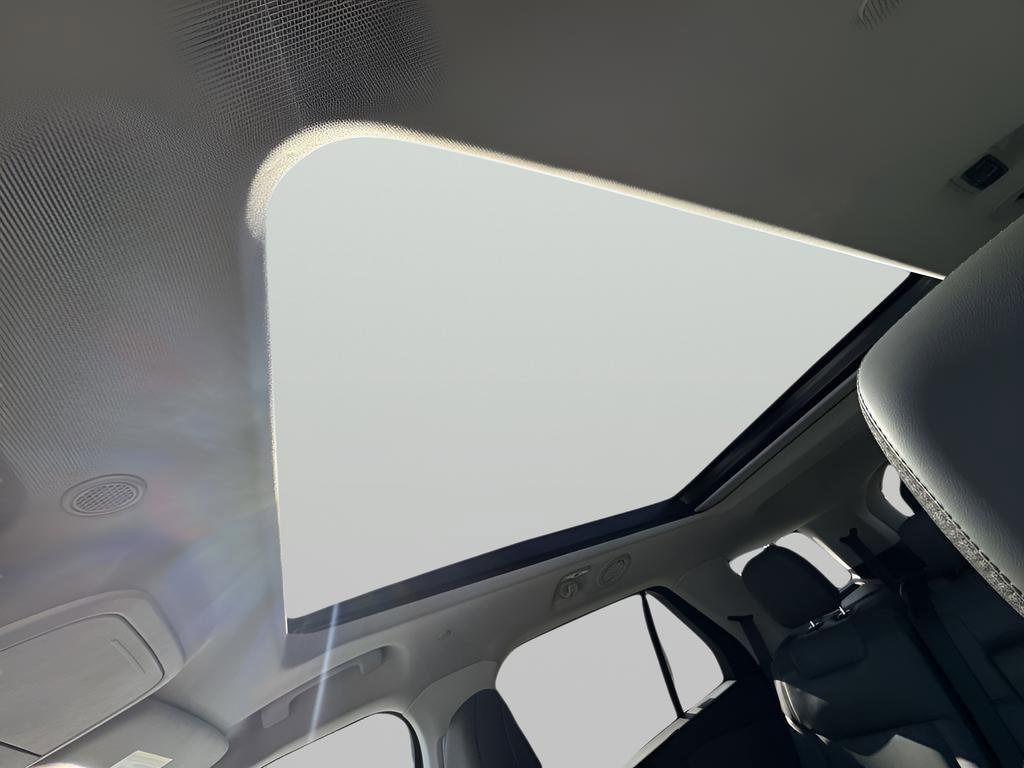 New 2026 Ford Explorer Active w/ Active Comfort Package image 16