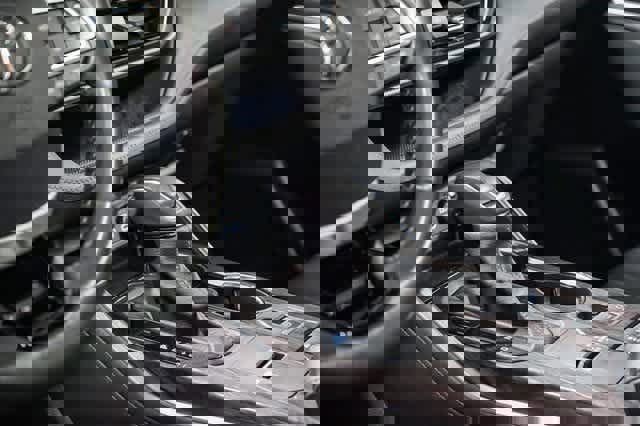 Certified 2022 Toyota Highlander Platinum image 25