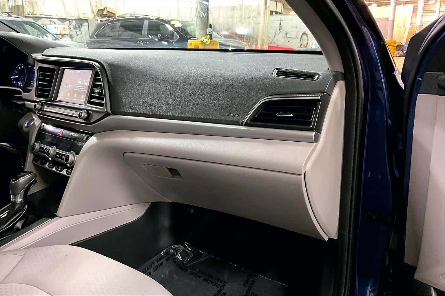 Used 2019 Hyundai Elantra Value Edition FWD image 19