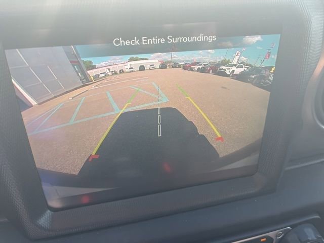 Used 2023 Jeep Wrangler Sport S image 19