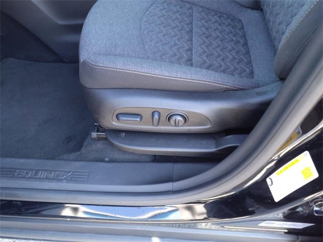Used 2023 Chevrolet Equinox LT image 5