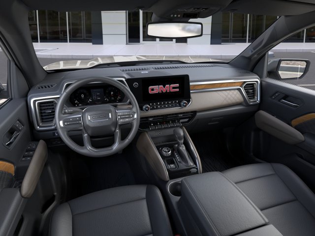 New 2026 GMC Canyon Denali w/ LPO, Black Badging Package AWD/4WD image 16
