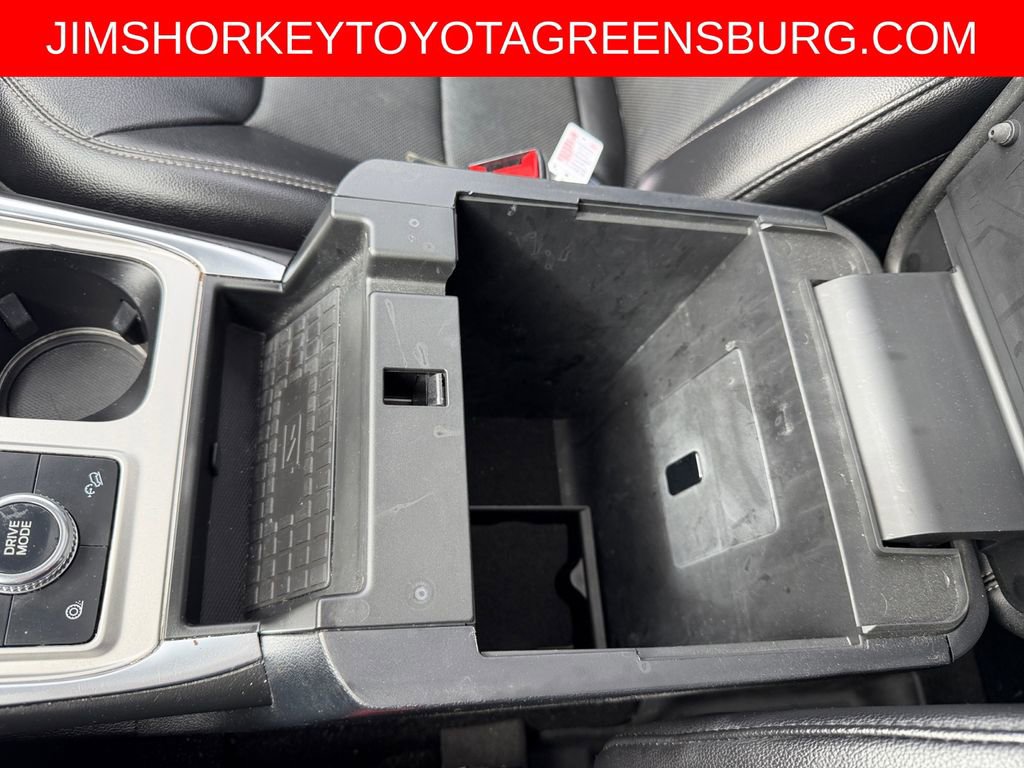 Used 2021 Ford Explorer Limited w/ Equipment Group 301A image 27