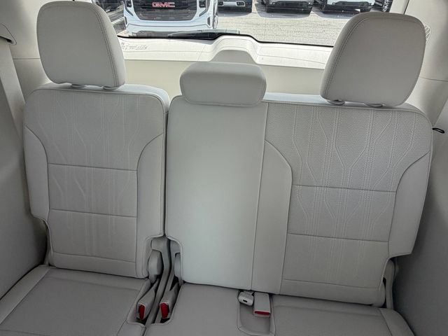 New 2026 Buick Enclave Avenir w/ Super Cruise Package FWD image 19