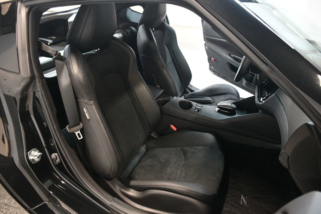Used 2024 Nissan Z Performance w/ Floor Mat Package RWD image 28