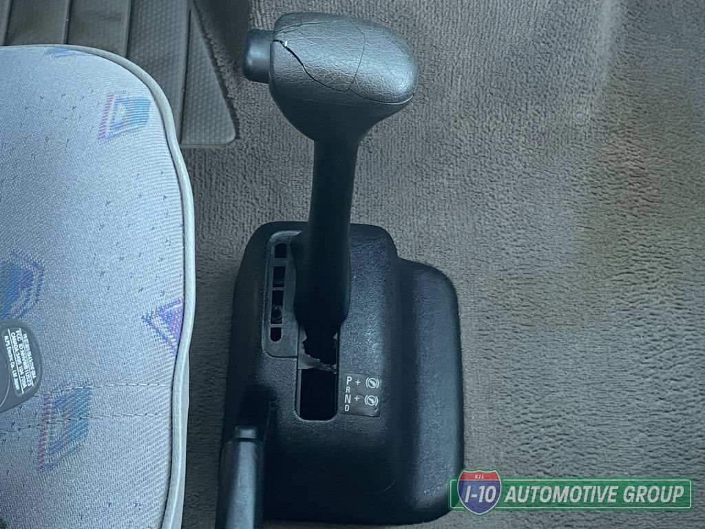 Used 1997 Volkswagen Eurovan Camper FWD image 32