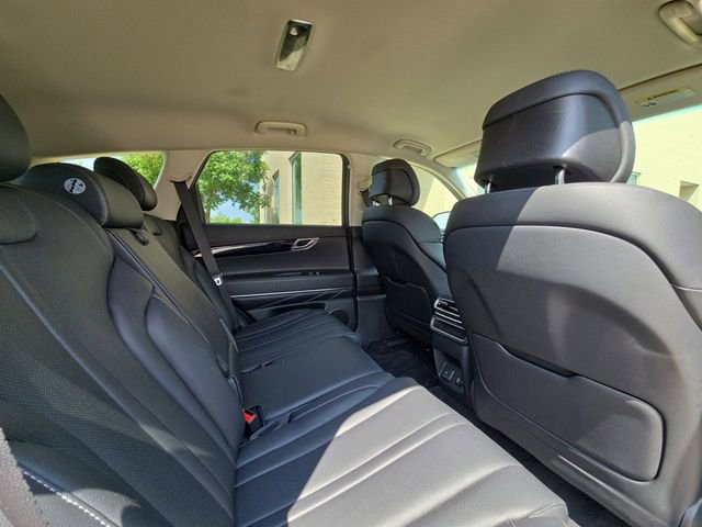 Used 2025 Genesis GV80 2.5T Standard AWD/4WD image 27