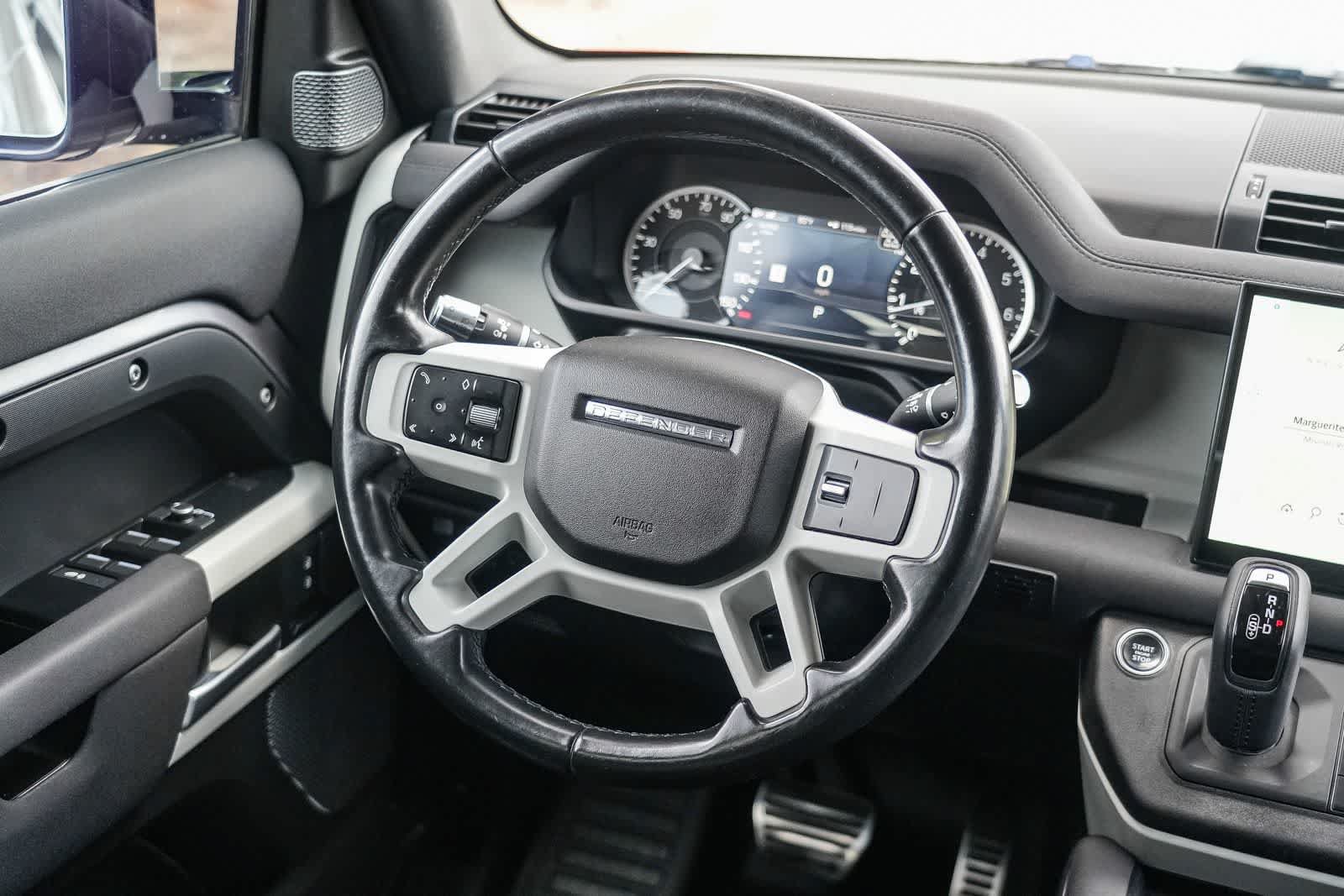 Used 2022 Land Rover Defender 110 S AWD/4WD image 15