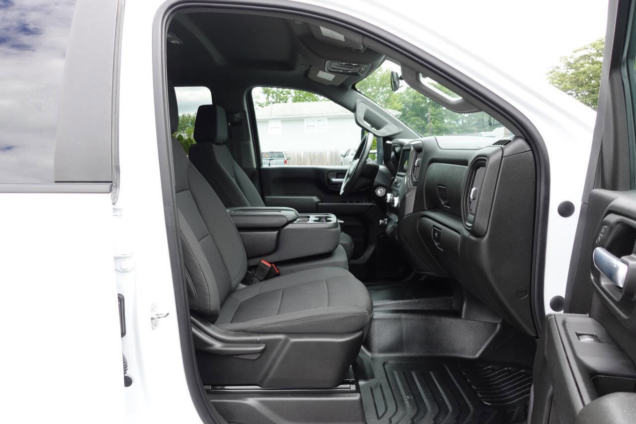 Used 2023 GMC Sierra 2500 Pro w/ Convenience Package AWD/4WD image 34