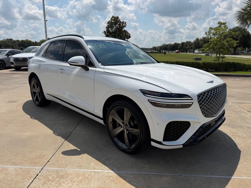Used 2024 Genesis GV70 3.5T Sport w/ Sport Advanced Package AWD/4WD image 7