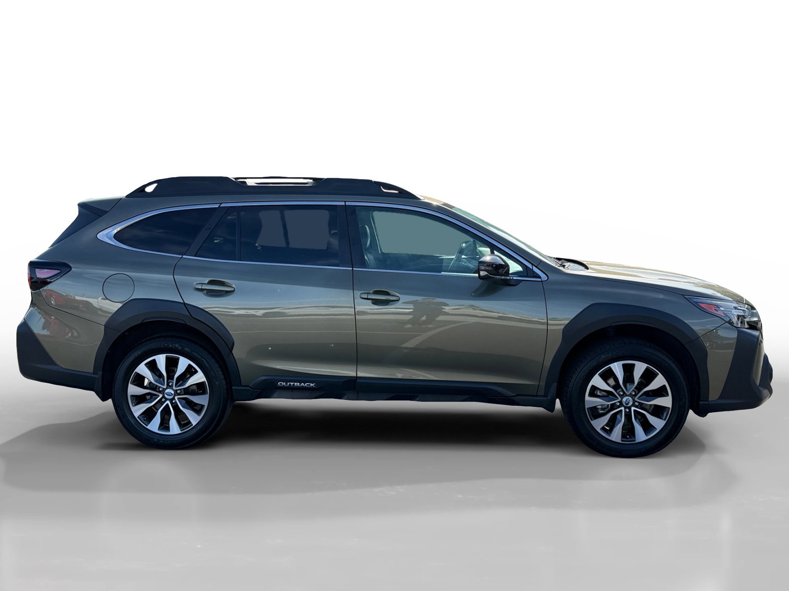 Certified 2024 Subaru Outback Limited AWD/4WD image 6
