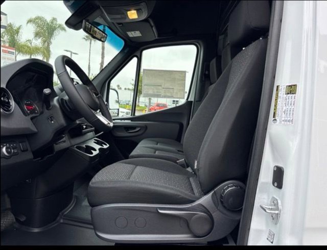 New 2026 Mercedes-Benz Sprinter 2500 image 10