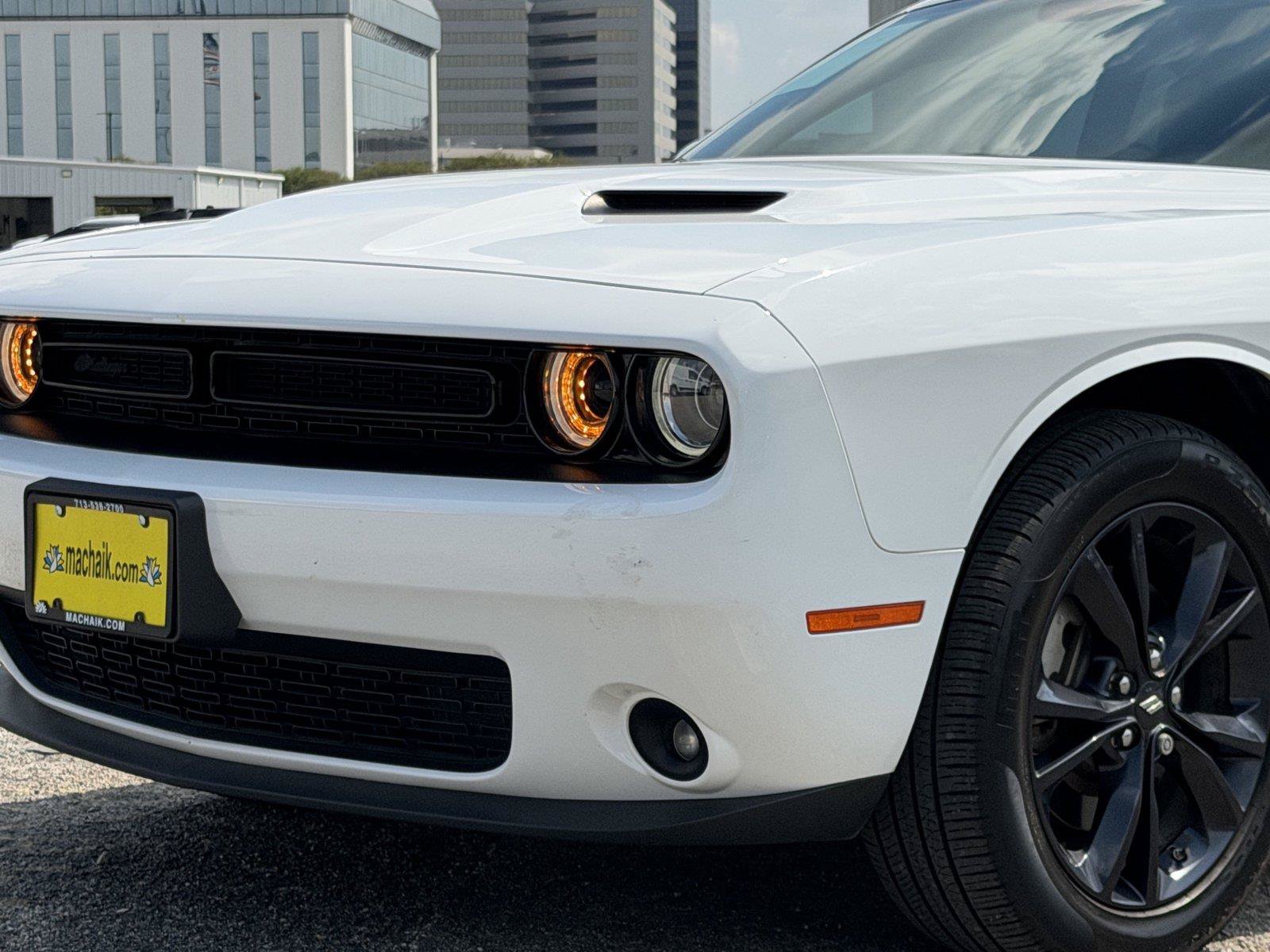 Used 2023 Dodge Challenger SXT w/ Blacktop Package AWD/4WD image 9