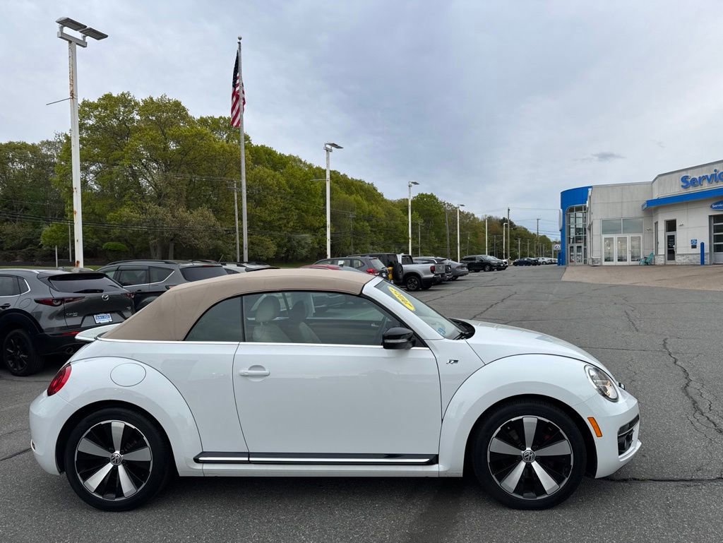 Used 2015 Volkswagen Beetle R-Line FWD image 7
