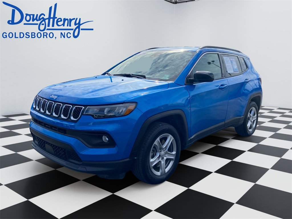 Used 2024 Jeep Compass Latitude