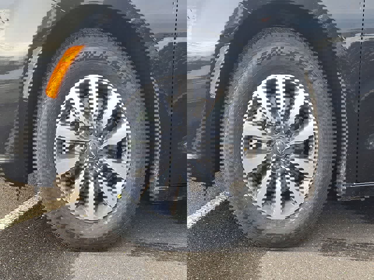 Used 2024 Chrysler Pacifica Select image 29