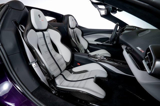 Used 2024 Ferrari 296 GTS image 49