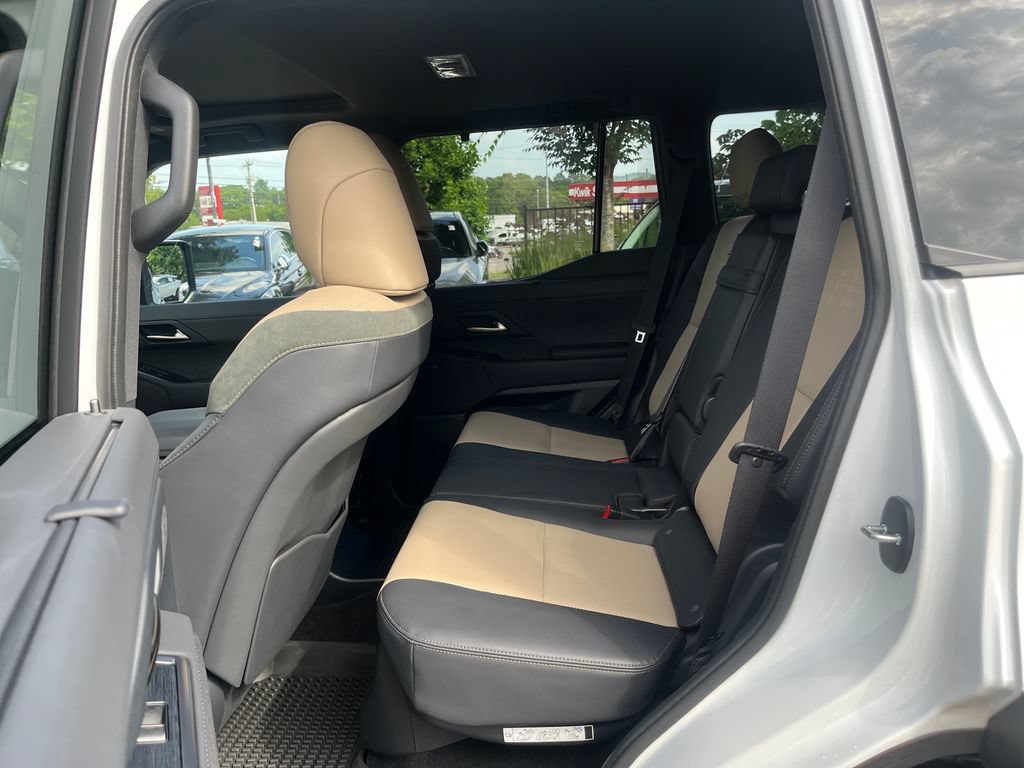 Used 2024 Lexus GX 550 AWD/4WD image 27