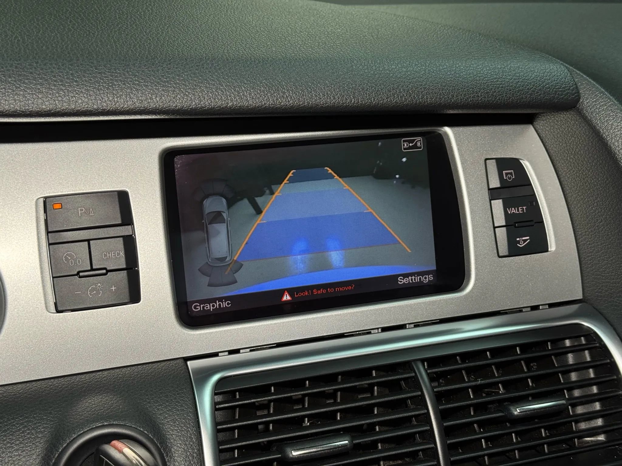 Used 2013 Audi Q7 3.0T S line Prestige w/ S Line Pkg image 59