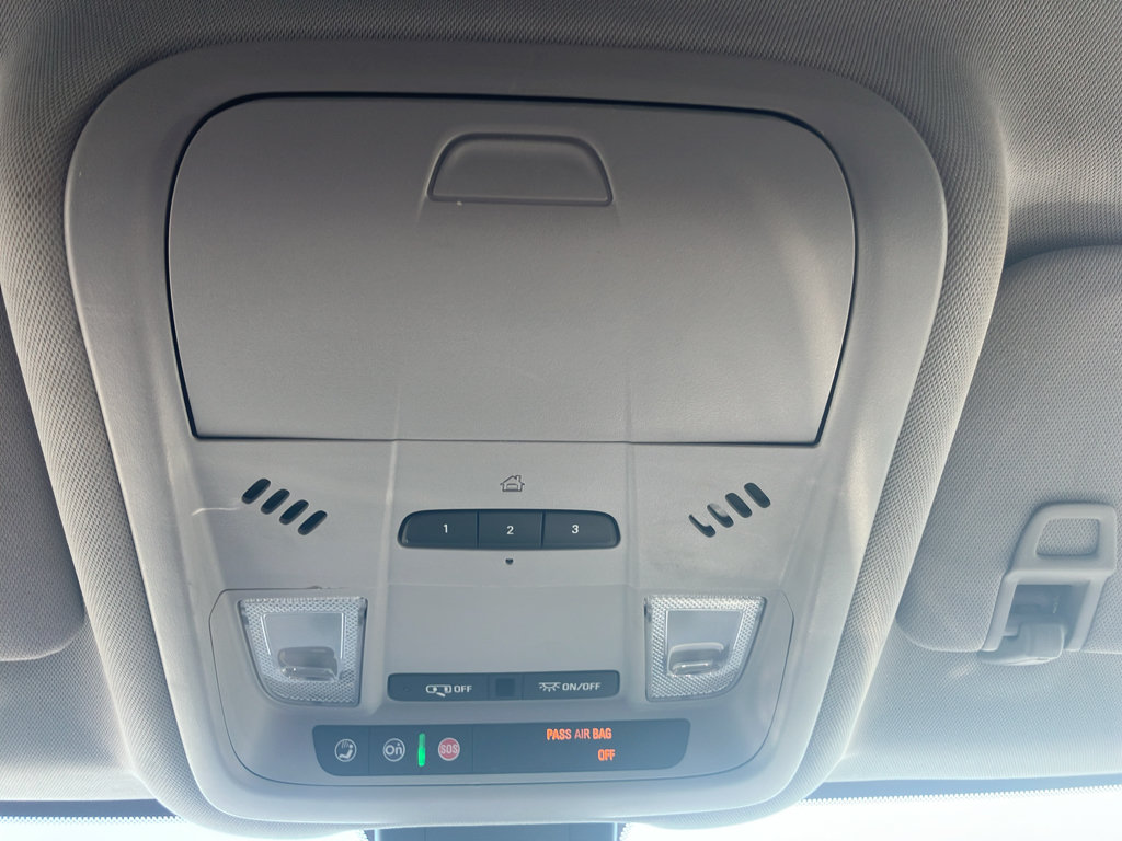 Used 2019 Chevrolet Equinox Premier FWD image 23